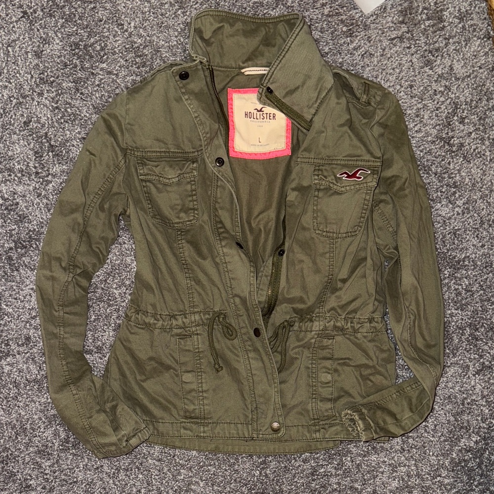Hollister Women's Utility Jacket in Olive